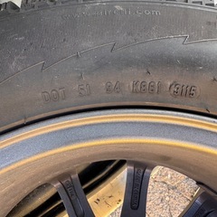 雪タイヤの画像