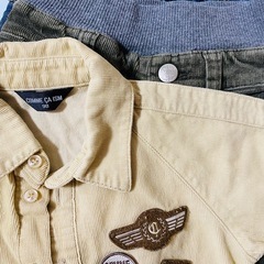 コムサデモードとGAPのコーデュロイシャツ、パンツとデニムの画像