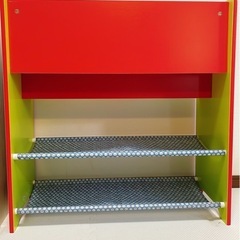 トイ・ストーリー　収納棚　絵本棚の画像