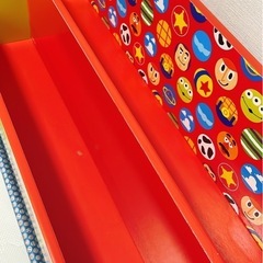 トイ・ストーリー　収納棚　絵本棚の画像