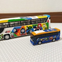 トミカ　バスの画像