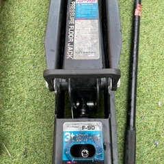 ジャッキ　2台の画像