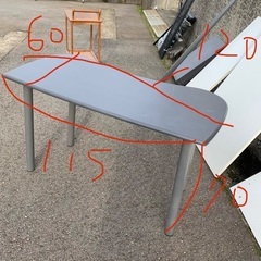 【無料】パソコンデスクの画像