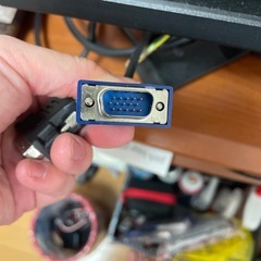 DELL 19インチ デスクトップモニターの画像