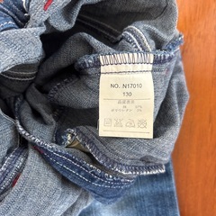 キッズ　デニム　ジーンズ　130サイズの画像