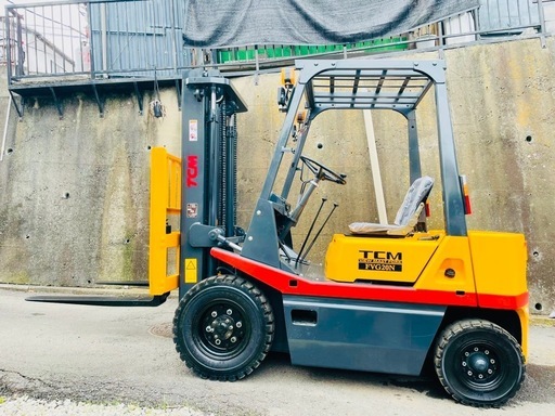 TCM■フォークリフト■FVG20N1■ 2トン■作動確認済■ 点検整備済■ ノーパンクリアタイヤ■即使用可■茨城発送■下取り可■売り切れ希望