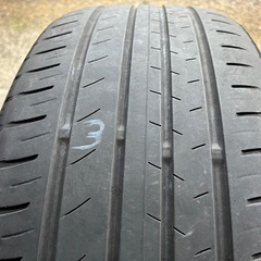 横浜ブルーアースGT 215/45R18四本の画像