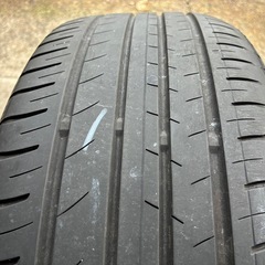 横浜ブルーアースGT 215/45R18四本の画像