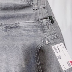 【新品】ユニクロ　UNIQLO デニム　ブラック　27インチ　68.5センチの画像