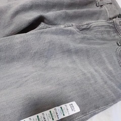 【新品】ユニクロ　UNIQLO デニム　ブラック　27インチ　68.5センチの画像