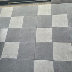 タカショー　ガーデンタイル　ジョイントタイル　
2箱18枚の画像