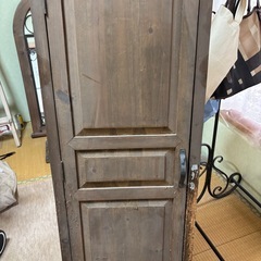 差し上げます　　棚　陶器の画像