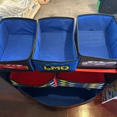カーズ　おもちゃ箱の画像
