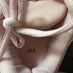 スニーカーの画像