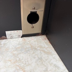 電気ストーブ用煖炉の画像