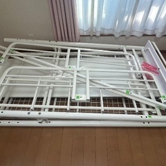 ネット購入品　白のデスク付きロフトベッドの画像