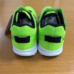 [ニューバランス] キッズ/ジュニアシューズ YT570 ネオンイエローの画像