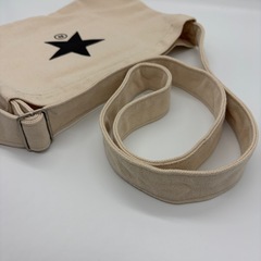 美品 CONVERSE TOKYO ショルダーバッグ キャンバス サコッシュの画像