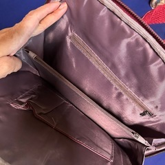 オシャレな赤いリュックの画像