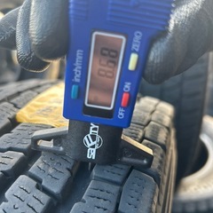 185.80.14スタッドレスタイヤの画像