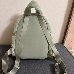 NIKE 　ナイキ　フェイクファー　ミニリュックの画像