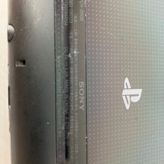 【トレファク足立扇店】PSVITA SONY PCH-2000 ACｱﾀﾞﾌﾟﾀｰ/USBｹｰﾌﾞﾙ付の画像