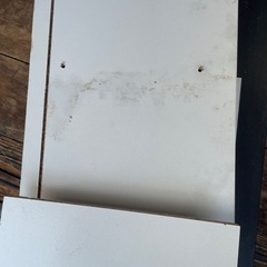 テレビ台　白黒の画像