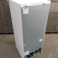 6,000円/06 Hisense ハイセンス 右開き 2ドア 120L ノンフロン冷凍冷蔵庫 HR-B12C ホワイト 2020年製 通電確認済みの画像
