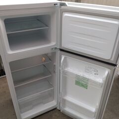 6,000円/06 Hisense ハイセンス 右開き 2ドア 120L ノンフロン冷凍冷蔵庫 HR-B12C ホワイト 2020年製 通電確認済みの画像