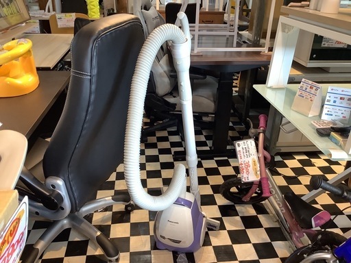 【リサイクルサービス八光】2019年製　パナソニック　紙パック式掃除機　MC-PBH6A-AH