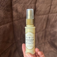 ラボン(Lavons) 【携帯用】ファブリックミスト シャイニームーン[フローラルグリーン] 除菌 消臭 40mlの画像