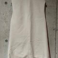 GU ジレ ホワイトの画像