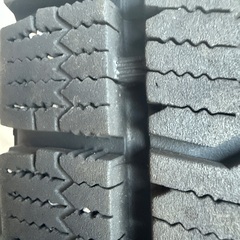 スタッドレスタイヤ中古の画像