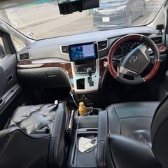 車検R9年6月まであり！アルファード20後期の画像