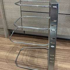 フライパン立て、フライパン置き　キッチン収納の画像