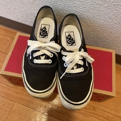 VANS スニーカー　23.5㎝の画像