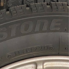 スタッドレス　アルミホイル付き
の画像