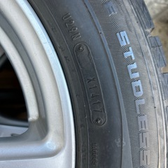 スタッドレスタイヤホイールセットの画像