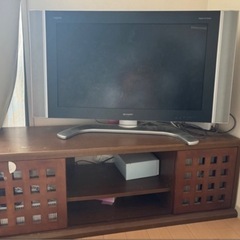 収納付き木製テレビ台の画像