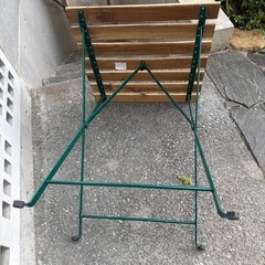 IKEA TARNOガーデンテーブル　の画像