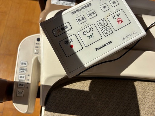 Panasonic家具調トイレ<座楽>＋温水洗浄便座