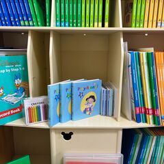 ディズニーの英語システム ワールドファミリー 棚付き 　セットの画像