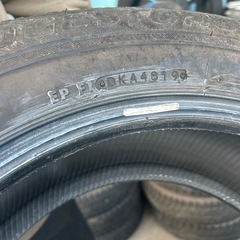 215.60.16スタッドレスタイヤの画像