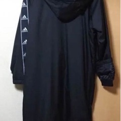 adidas ベンチコート Sサイズの画像