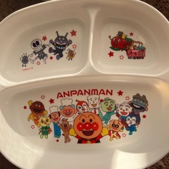 アンパンマンプレートの画像