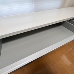 IKEA 白のカウンターテーブル
の画像