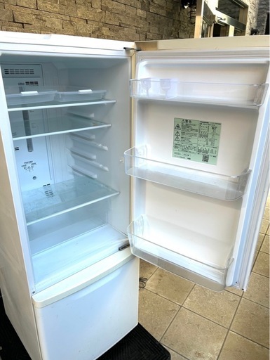 Panasonic 168L 冷凍冷蔵庫 NR-B17BW-W 2018年製　大きめ2ドア冷蔵庫