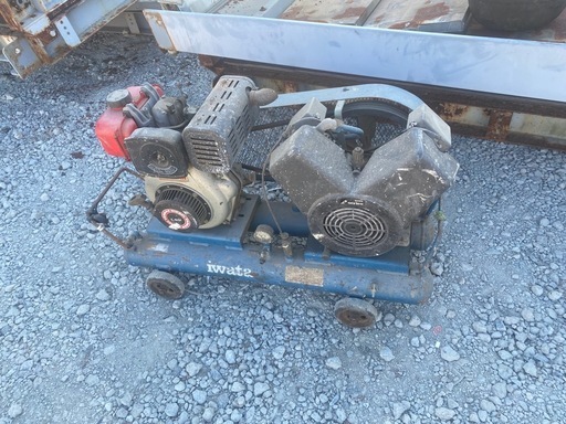 コンプレッサー