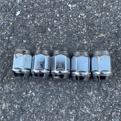 スタッドレスタイヤ、GOODYEAR、215/55/R17の画像