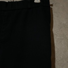 GU スキニーパンツ 黒の画像